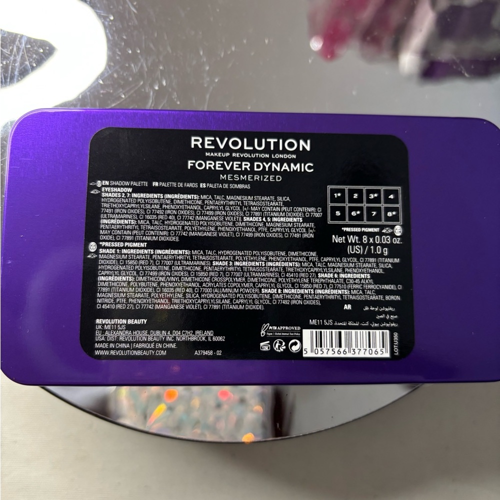 💕Revolution Purple Makeup Palette - Picture 3 of 4